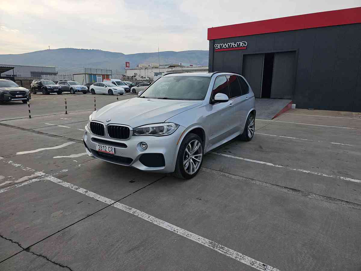 BMW X5 2015 - 1