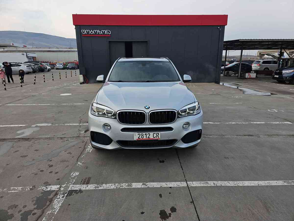 BMW X5 2015 - 2