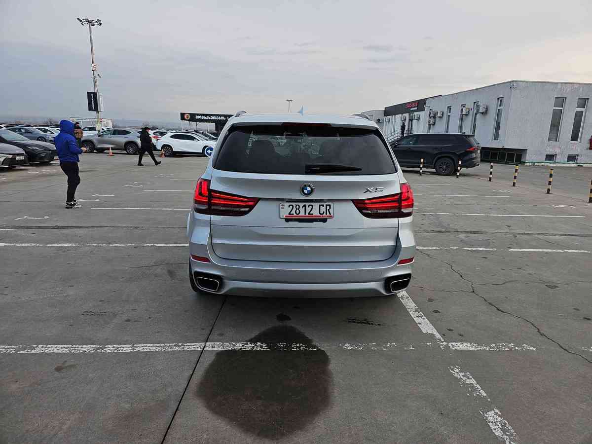 BMW X5 2015 - 5