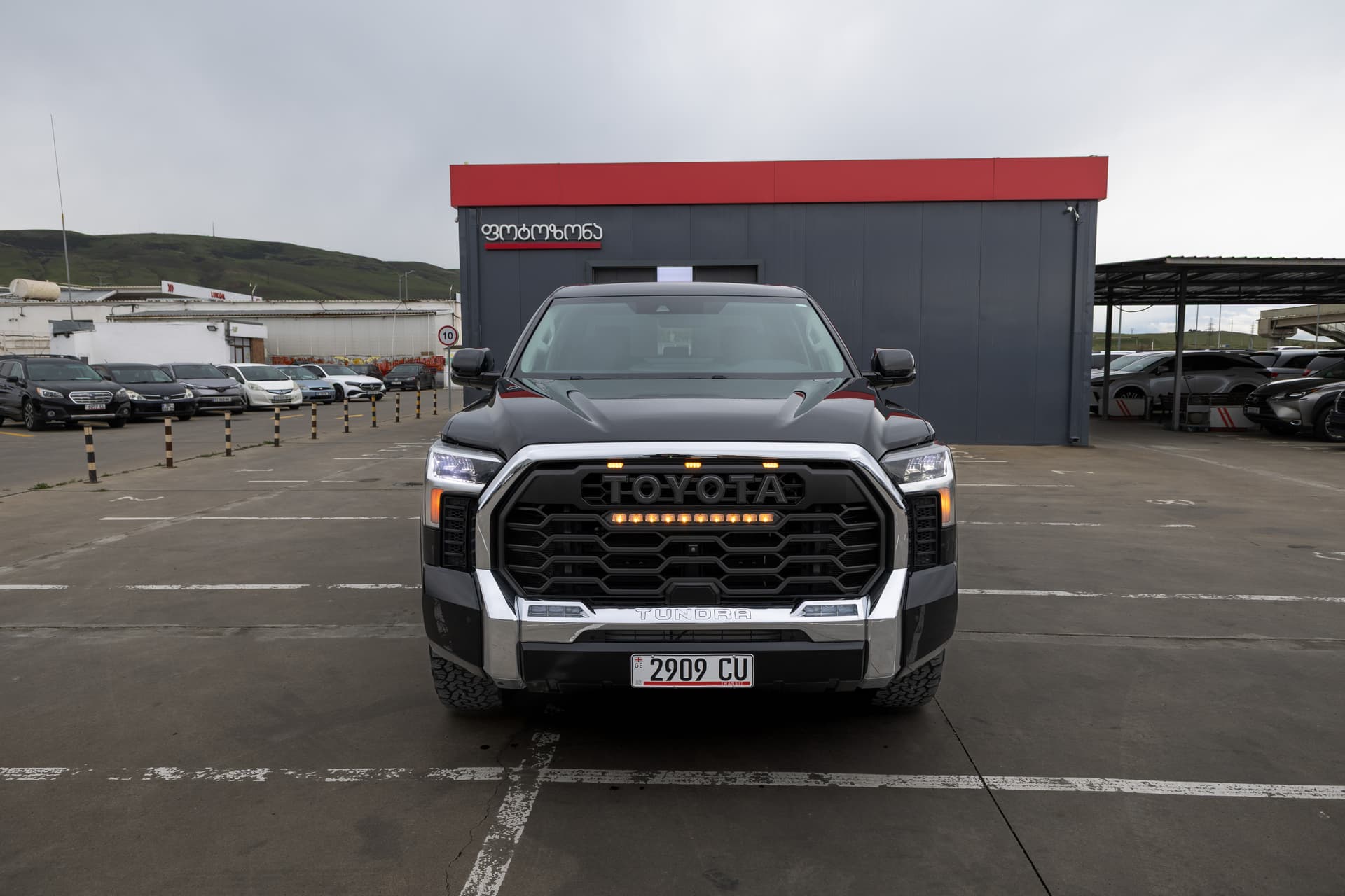 TOYOTA Tundra 2022 - 2