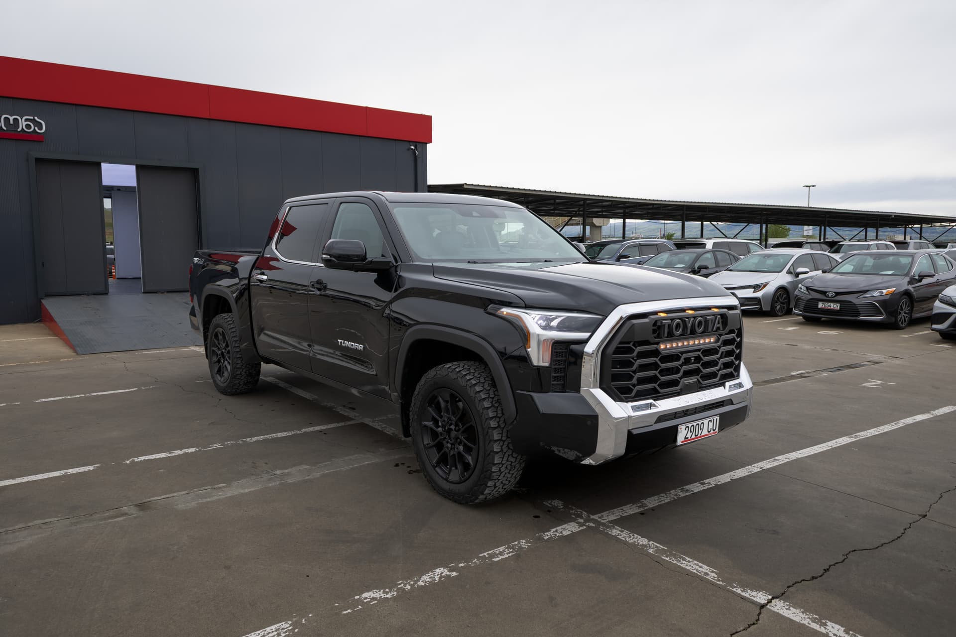 TOYOTA Tundra 2022 - 3