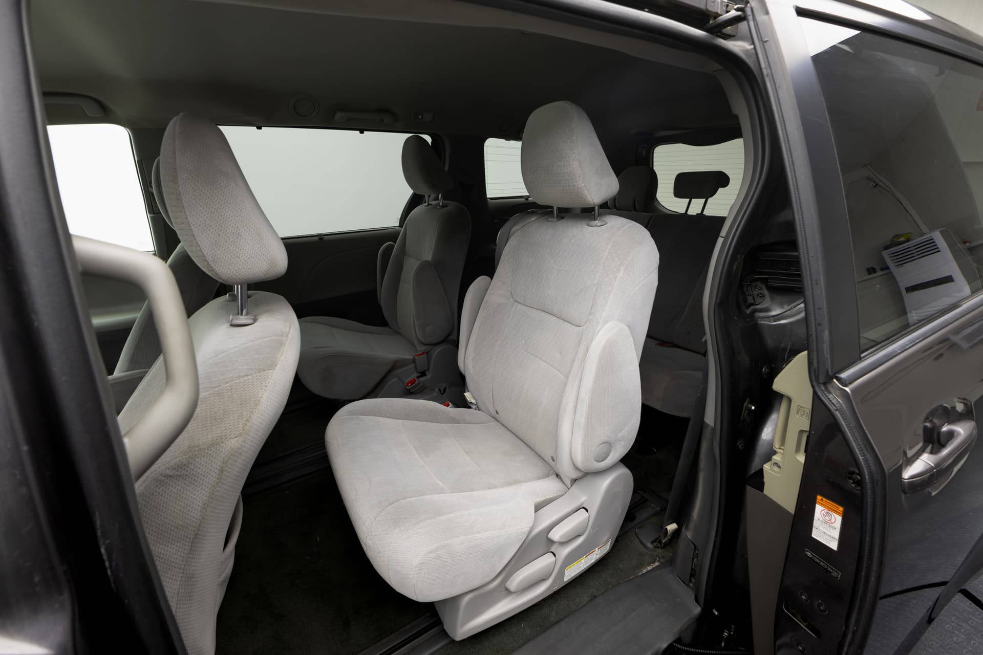 TOYOTA Sienna 2015 - 3