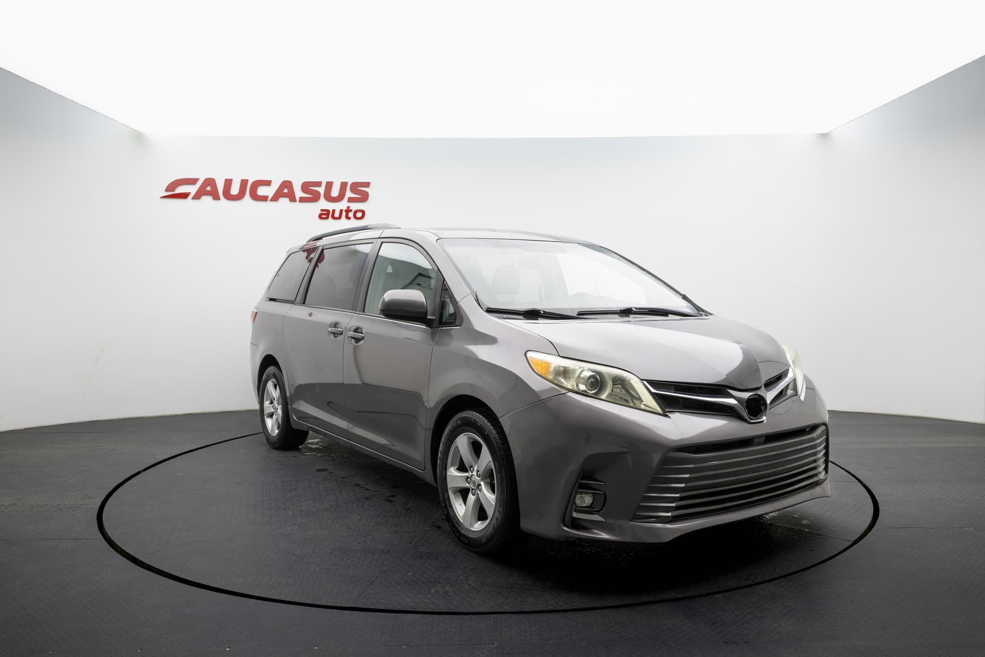 TOYOTA Sienna 2015 - 6
