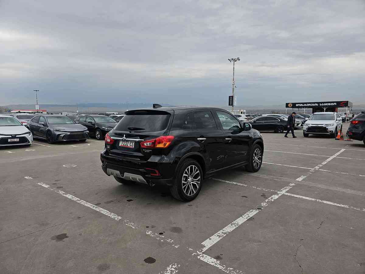MITSUBISHI Outlander Sport 2019 - 4