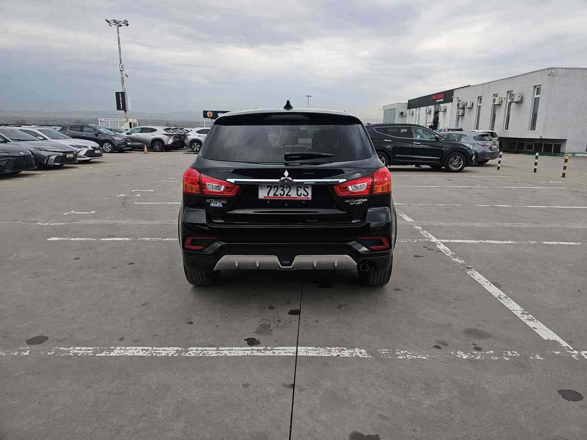MITSUBISHI Outlander Sport 2019 - 5