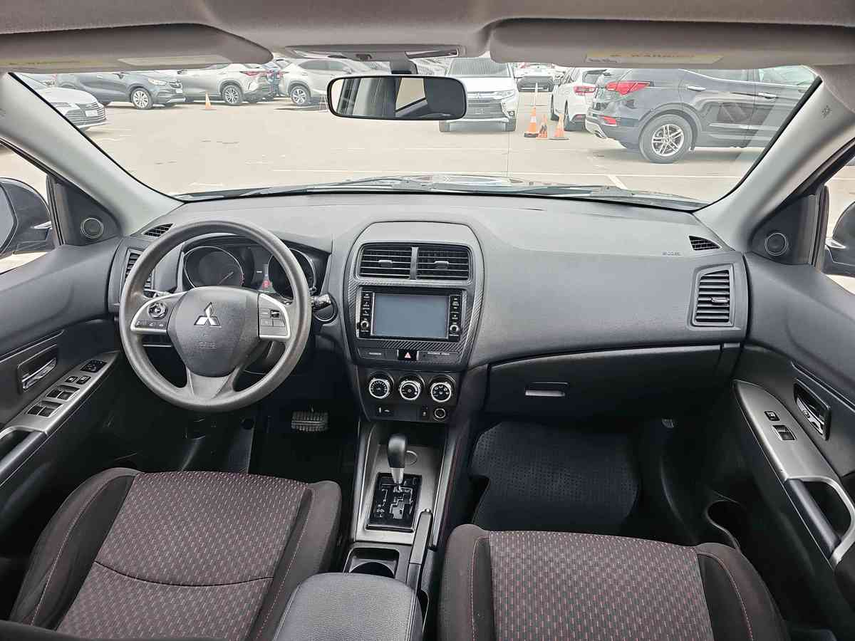 MITSUBISHI Outlander Sport 2019 - 9
