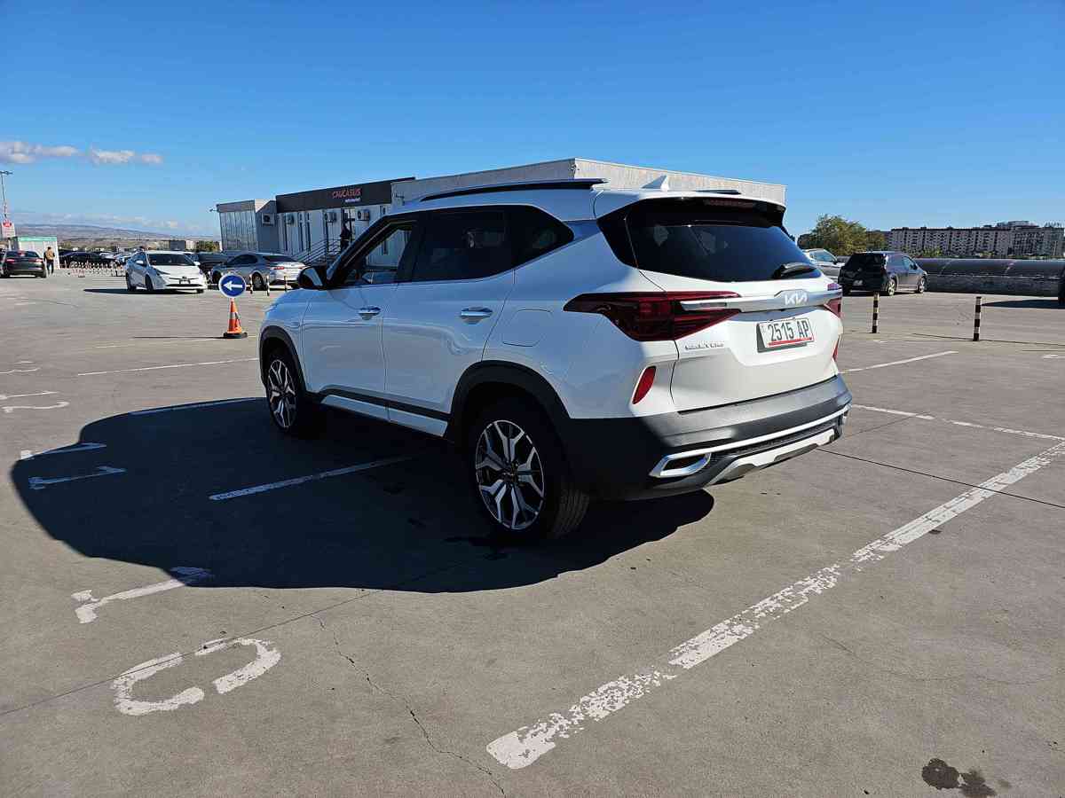 KIA Seltos 2023 - 6