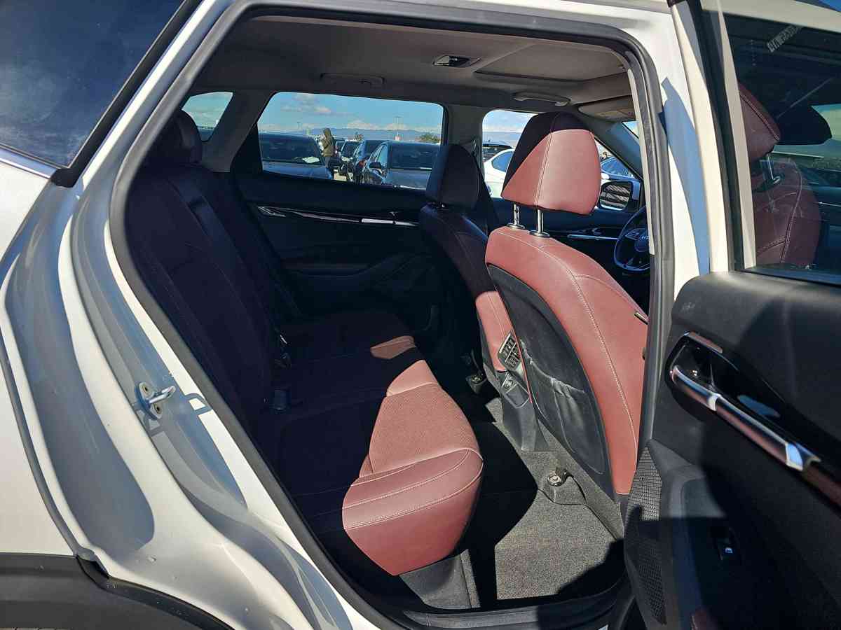 KIA Seltos 2023 - 7