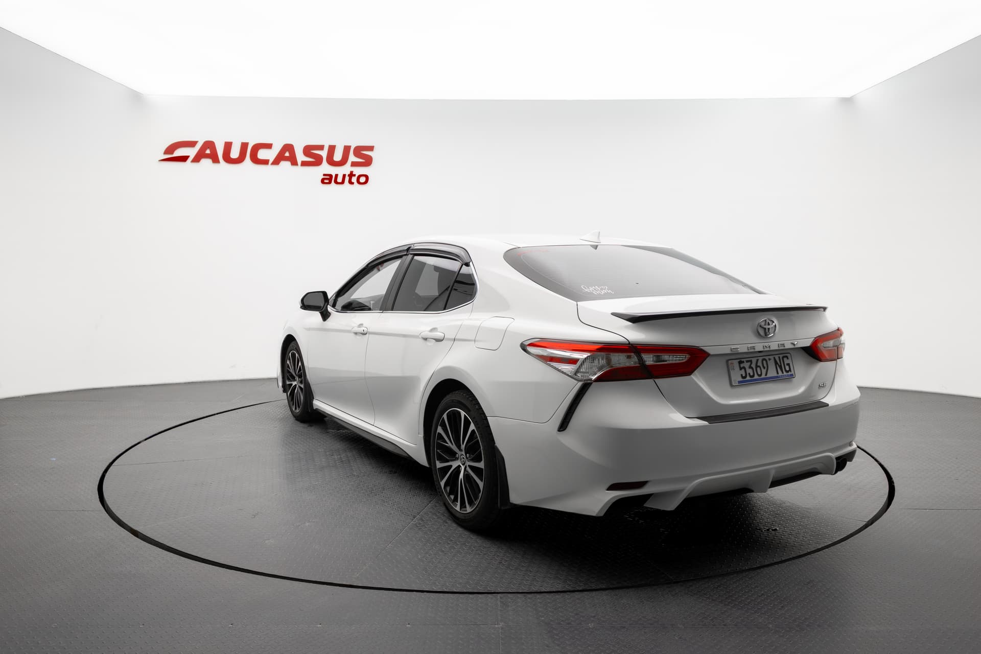 TOYOTA Camry 2020 - 6