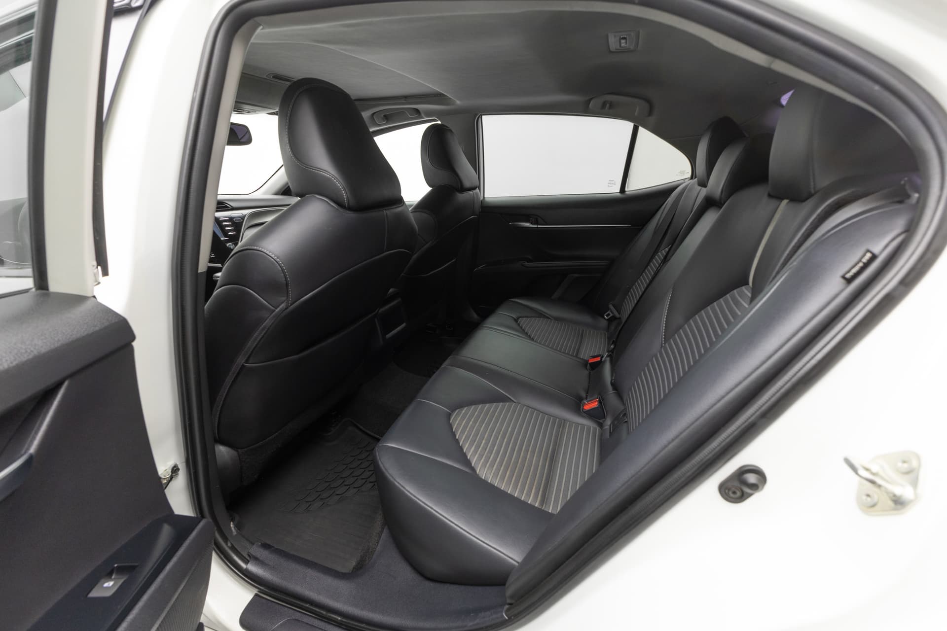 TOYOTA Camry 2020 - 8