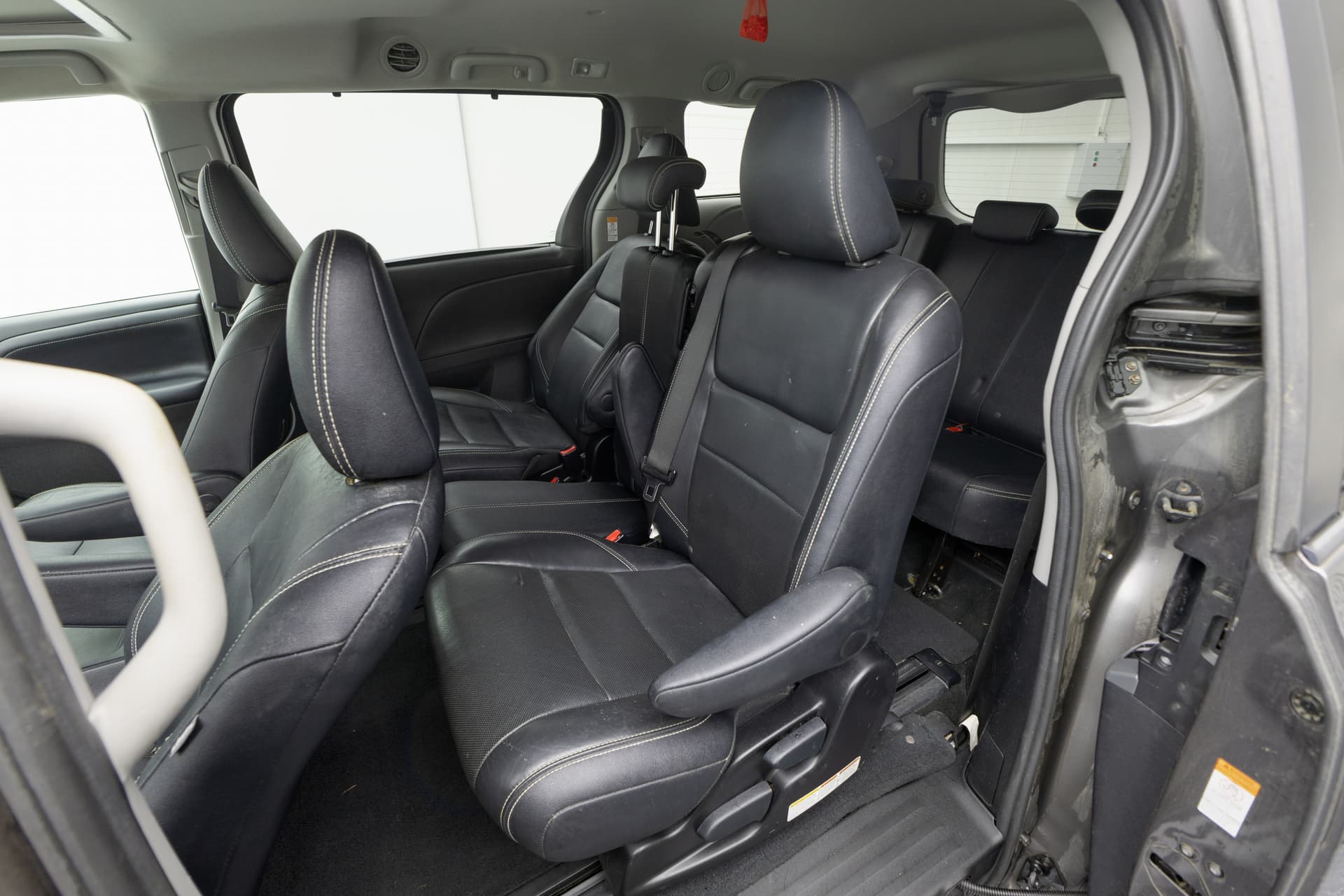 TOYOTA Sienna 2017 - 7