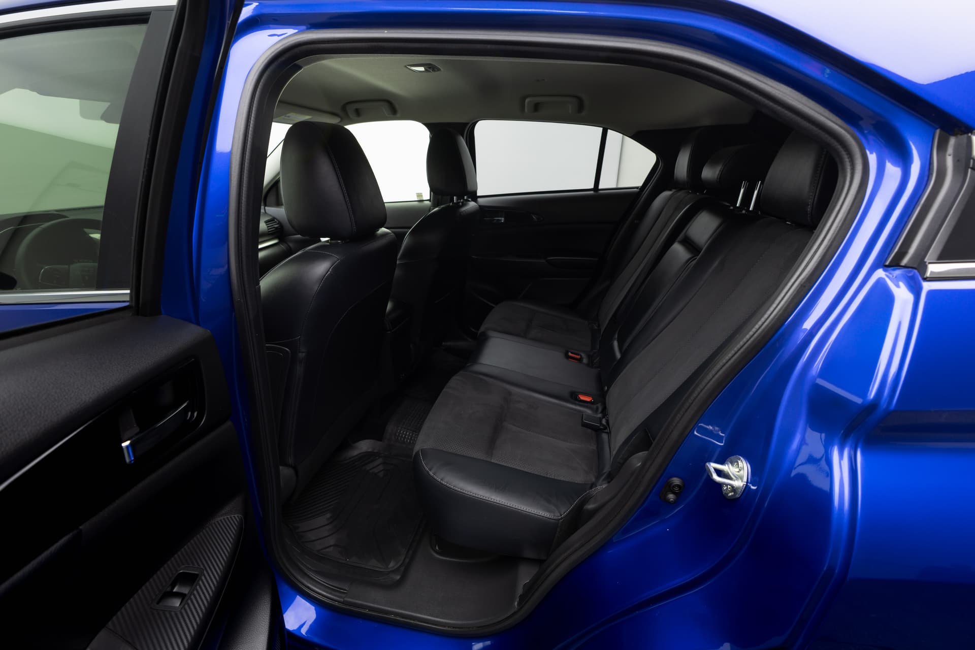 MITSUBISHI Eclipse Cross 2024 - 8