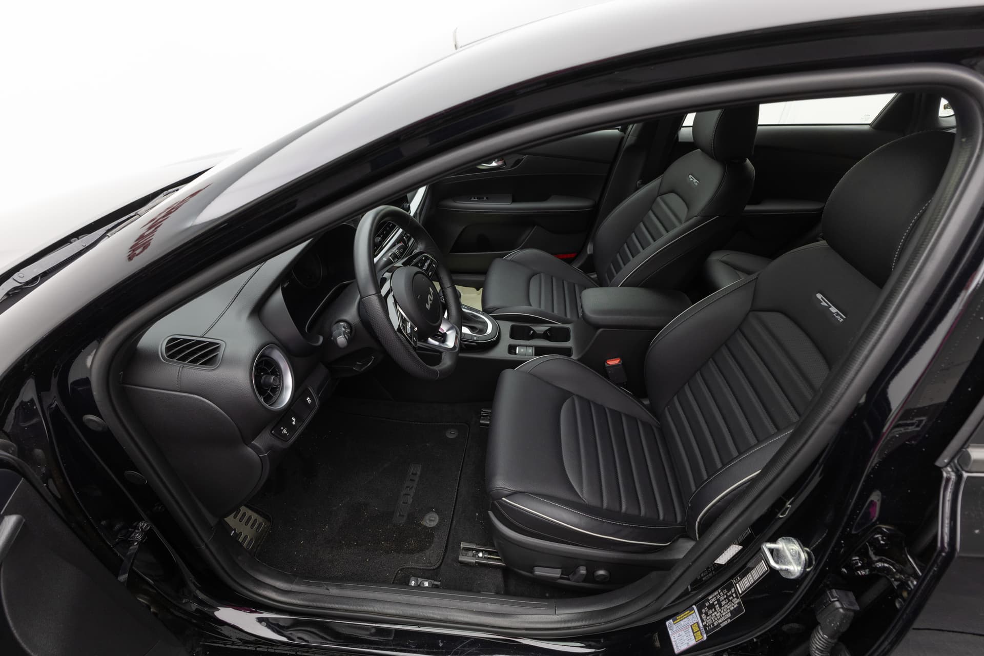 KIA Forte 2024 - 10