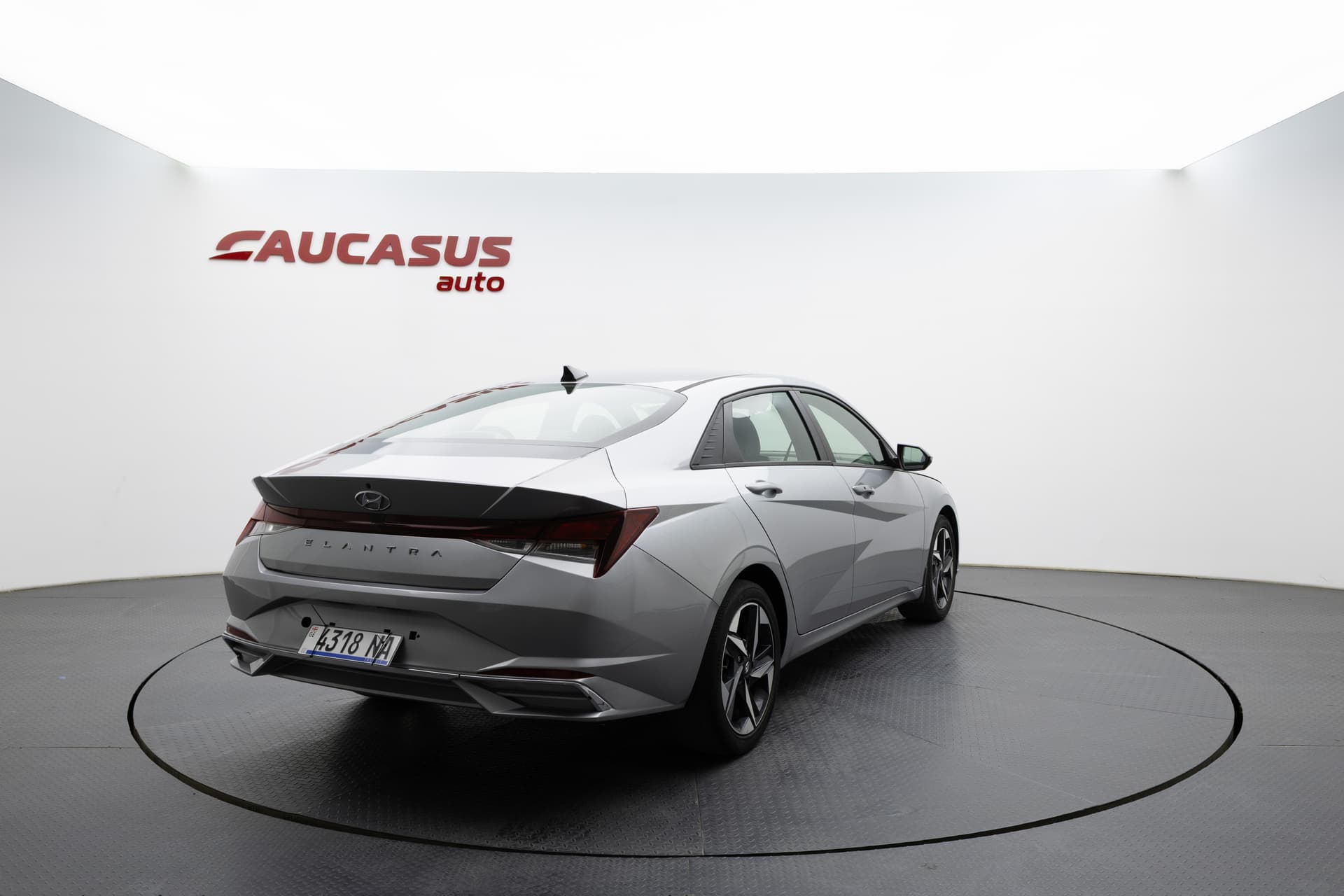 HYUNDAI Elantra 2023 - 4