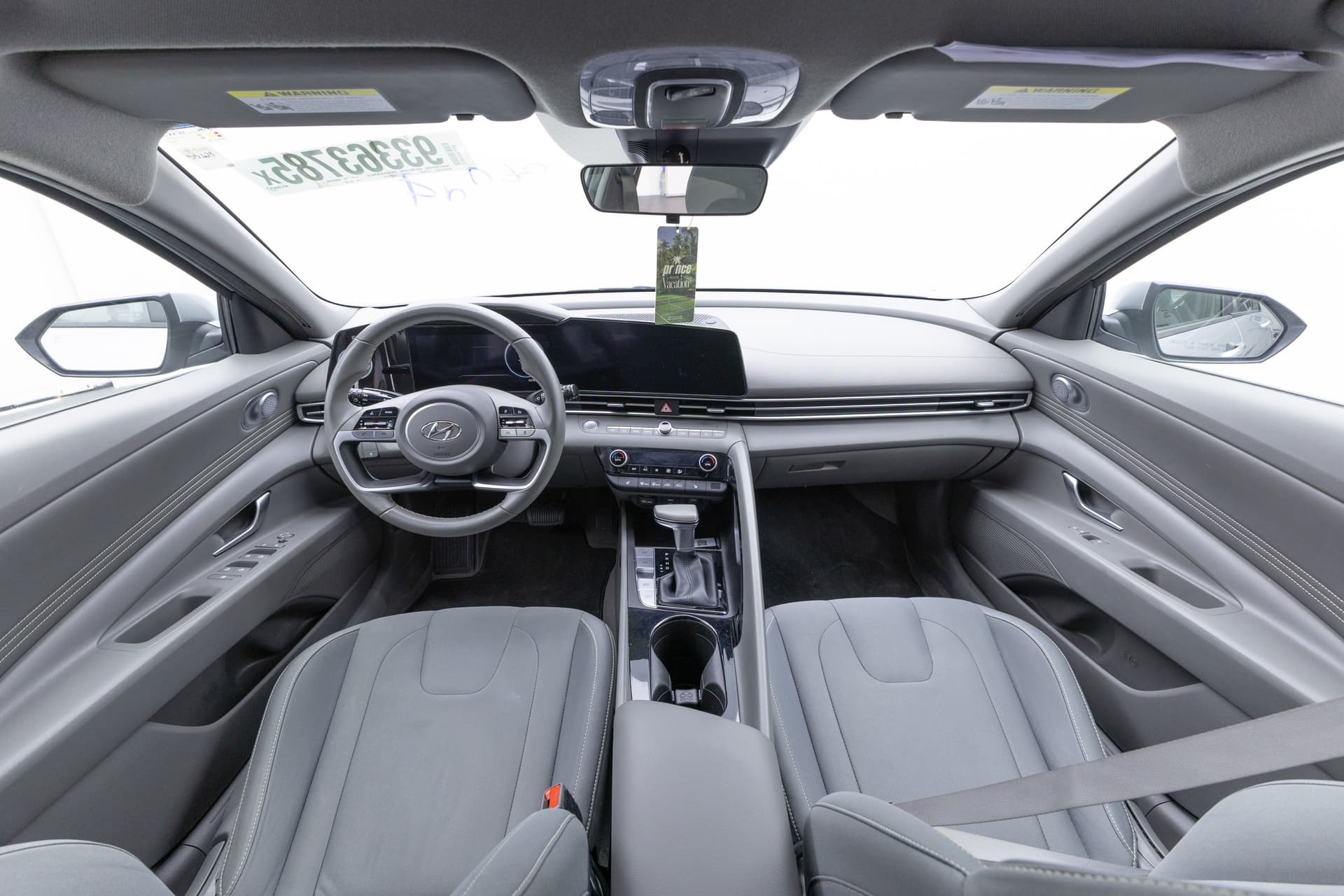 HYUNDAI Elantra 2023 - 9
