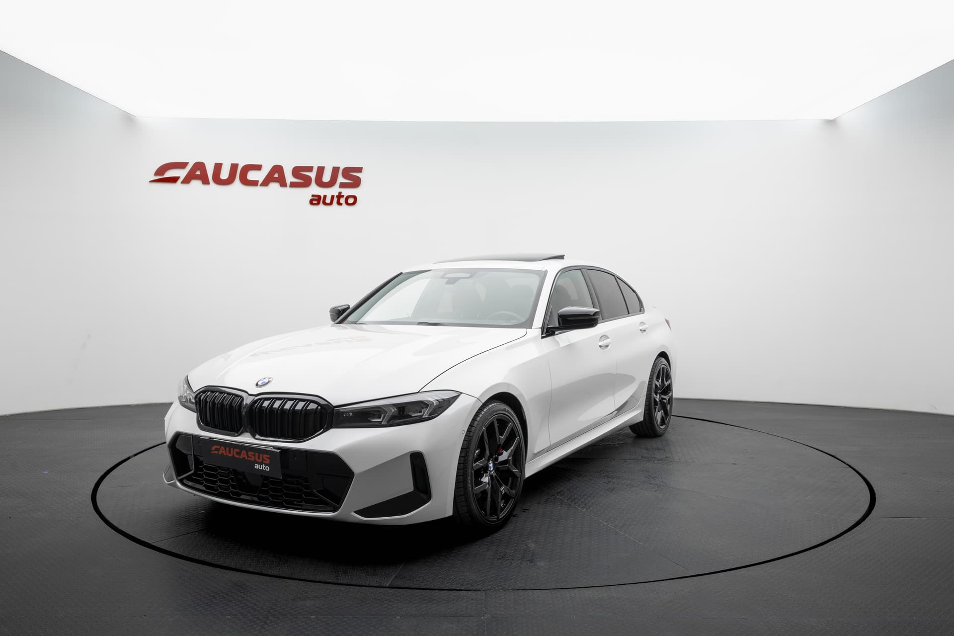 BMW 330i 2025 - 1