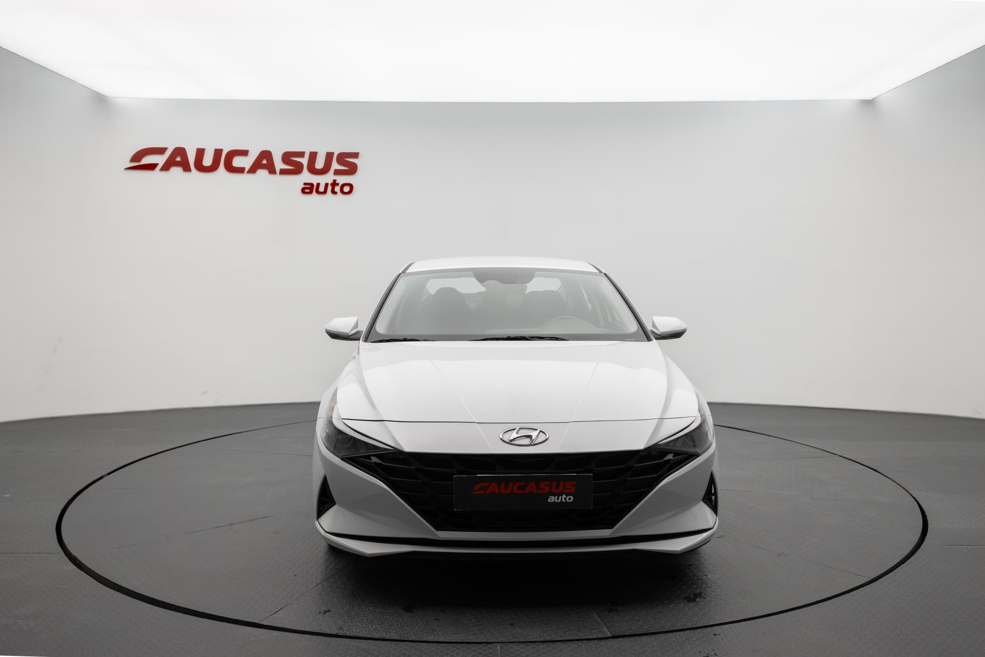 HYUNDAI Elantra 2023 - 2