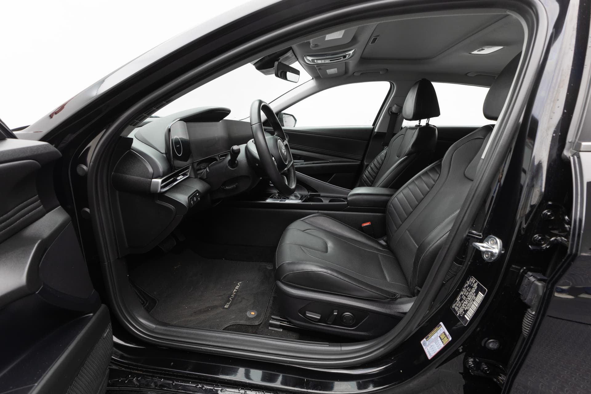 HYUNDAI Elantra 2023 - 10