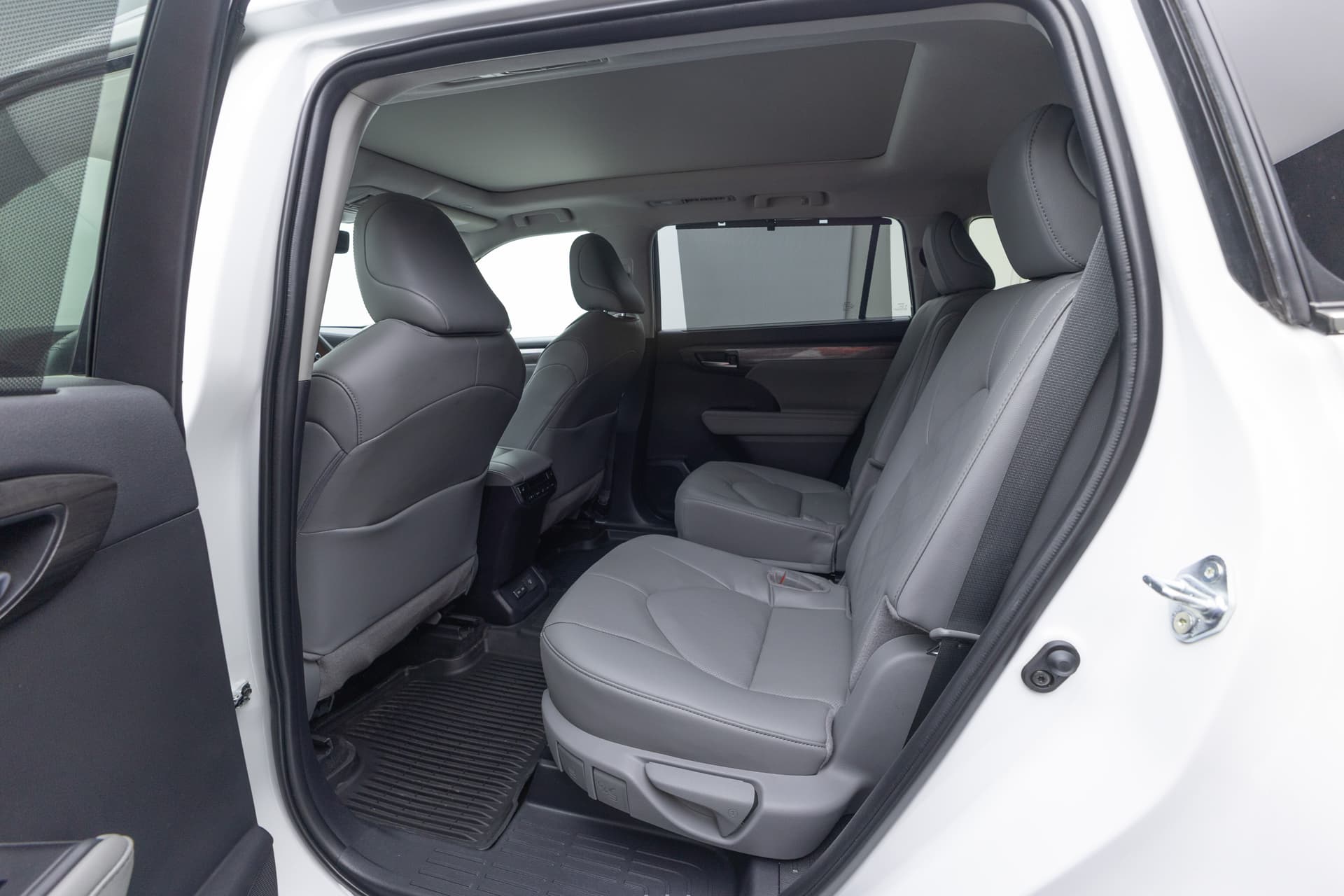 TOYOTA Highlander 2025 - 8