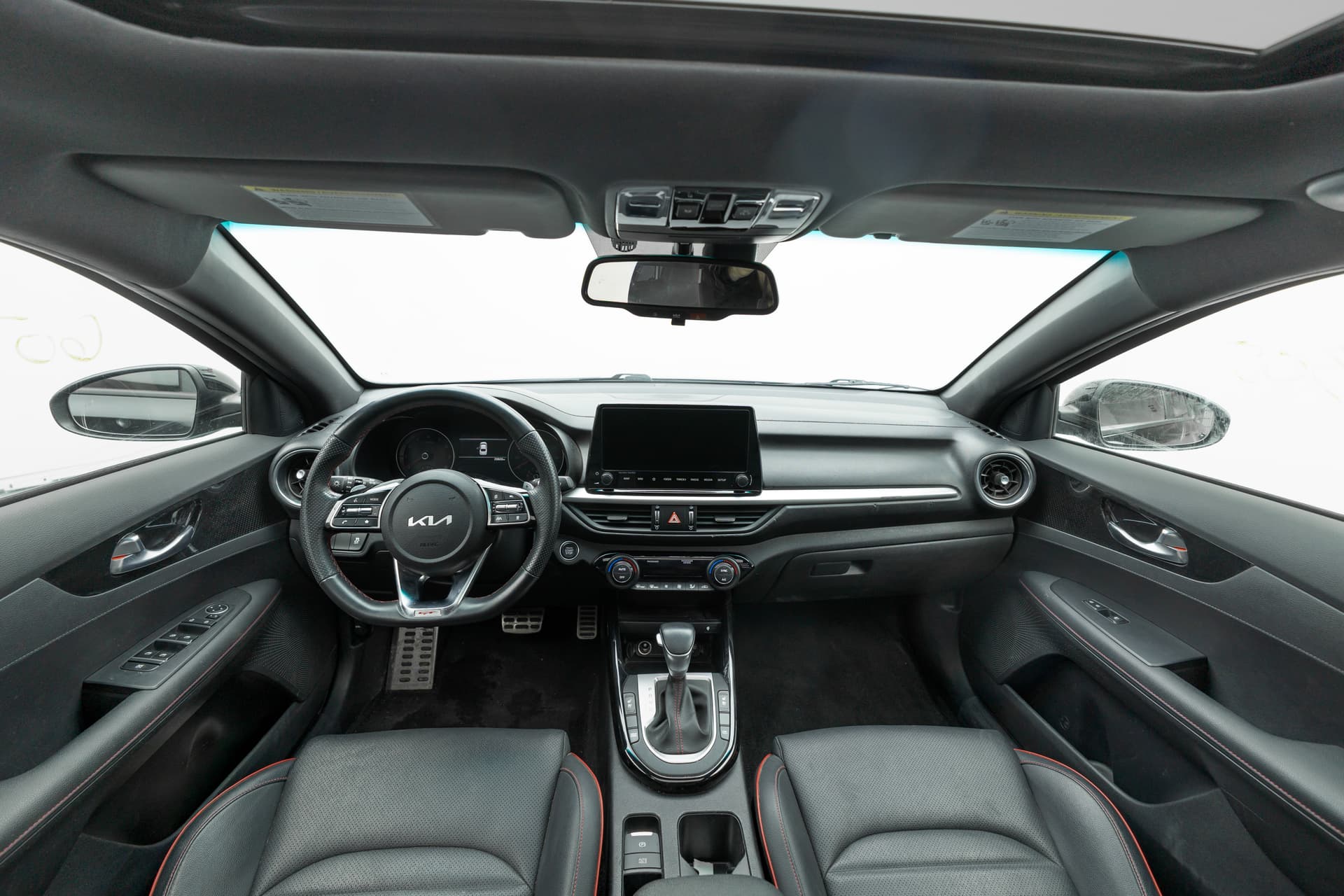 KIA Forte 2023 - 3