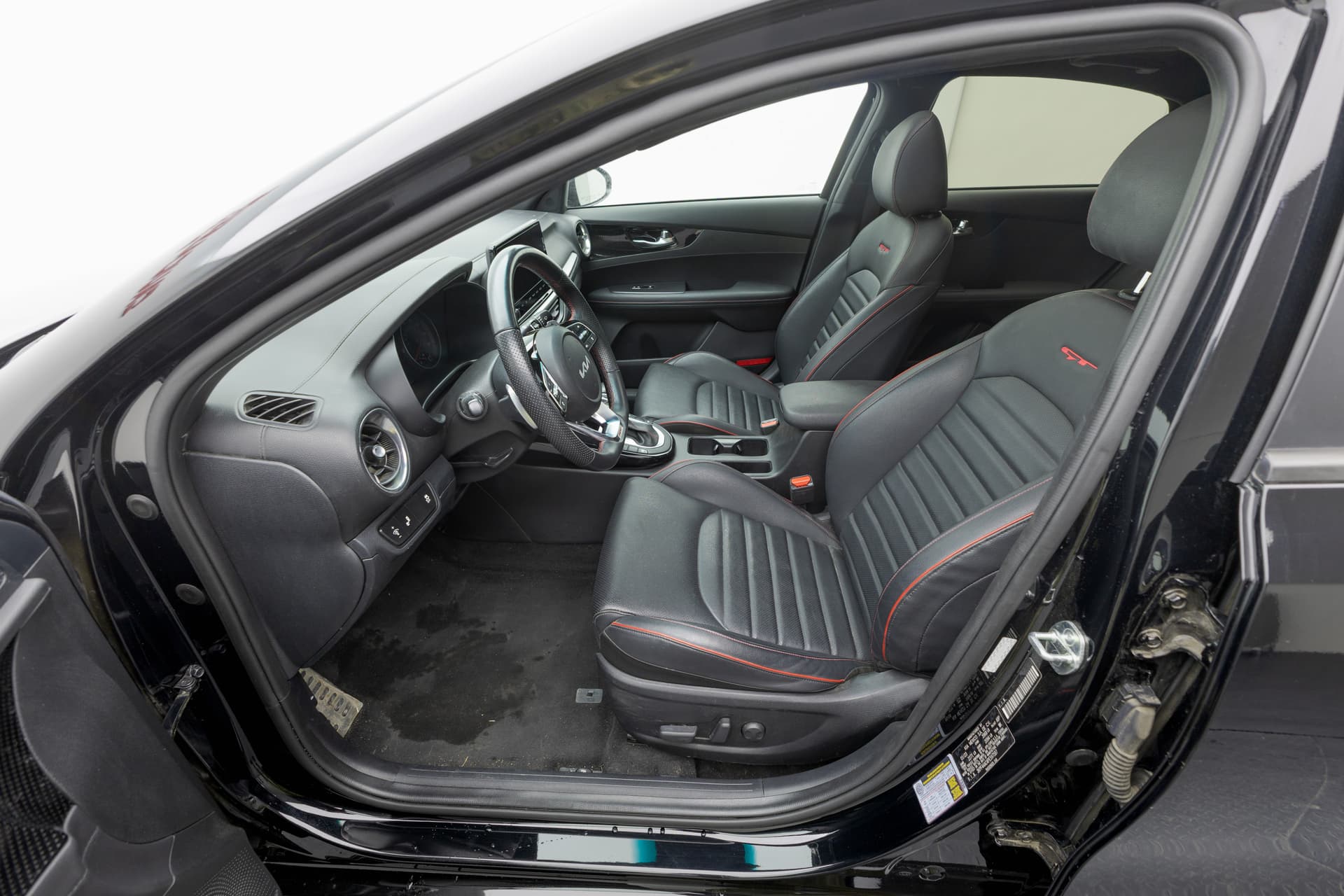 KIA Forte 2023 - 4