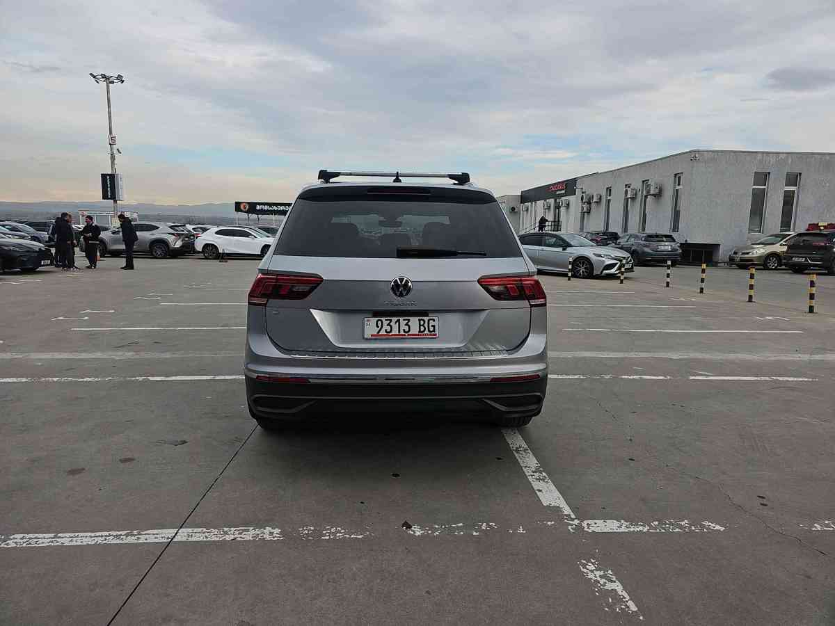 VOLKSWAGEN Tiguan 2023 - 5