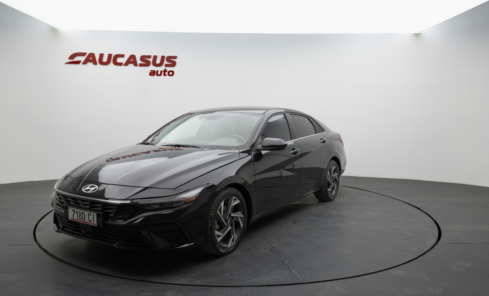 HYUNDAI Elantra 2024 - 1