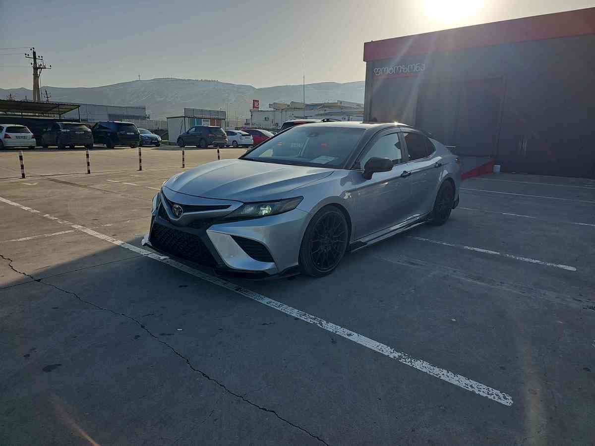 TOYOTA Camry 2020 - 1