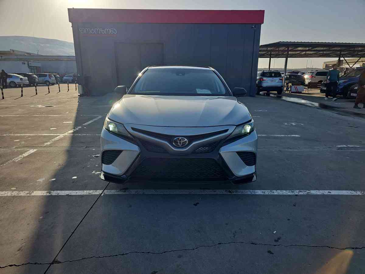 TOYOTA Camry 2020 - 2