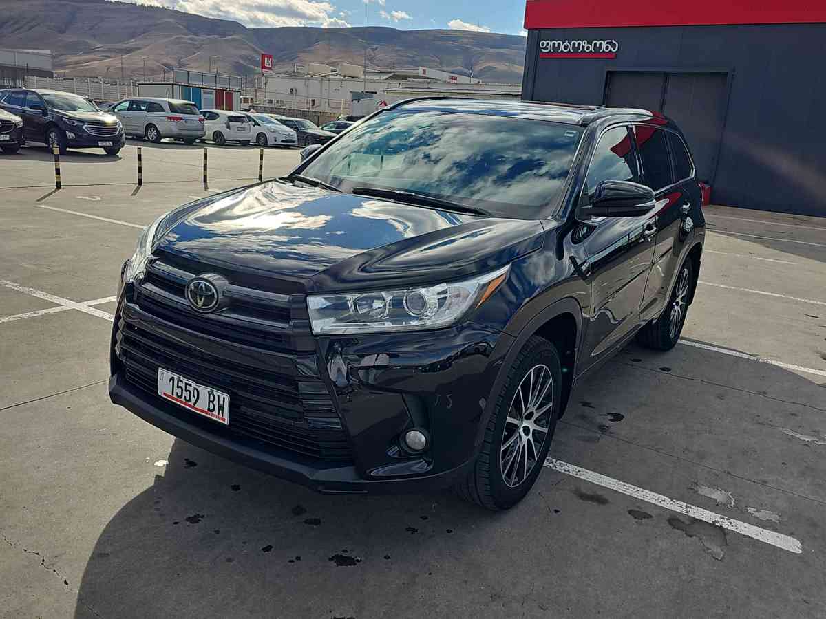 TOYOTA Highlander 2017 - 1
