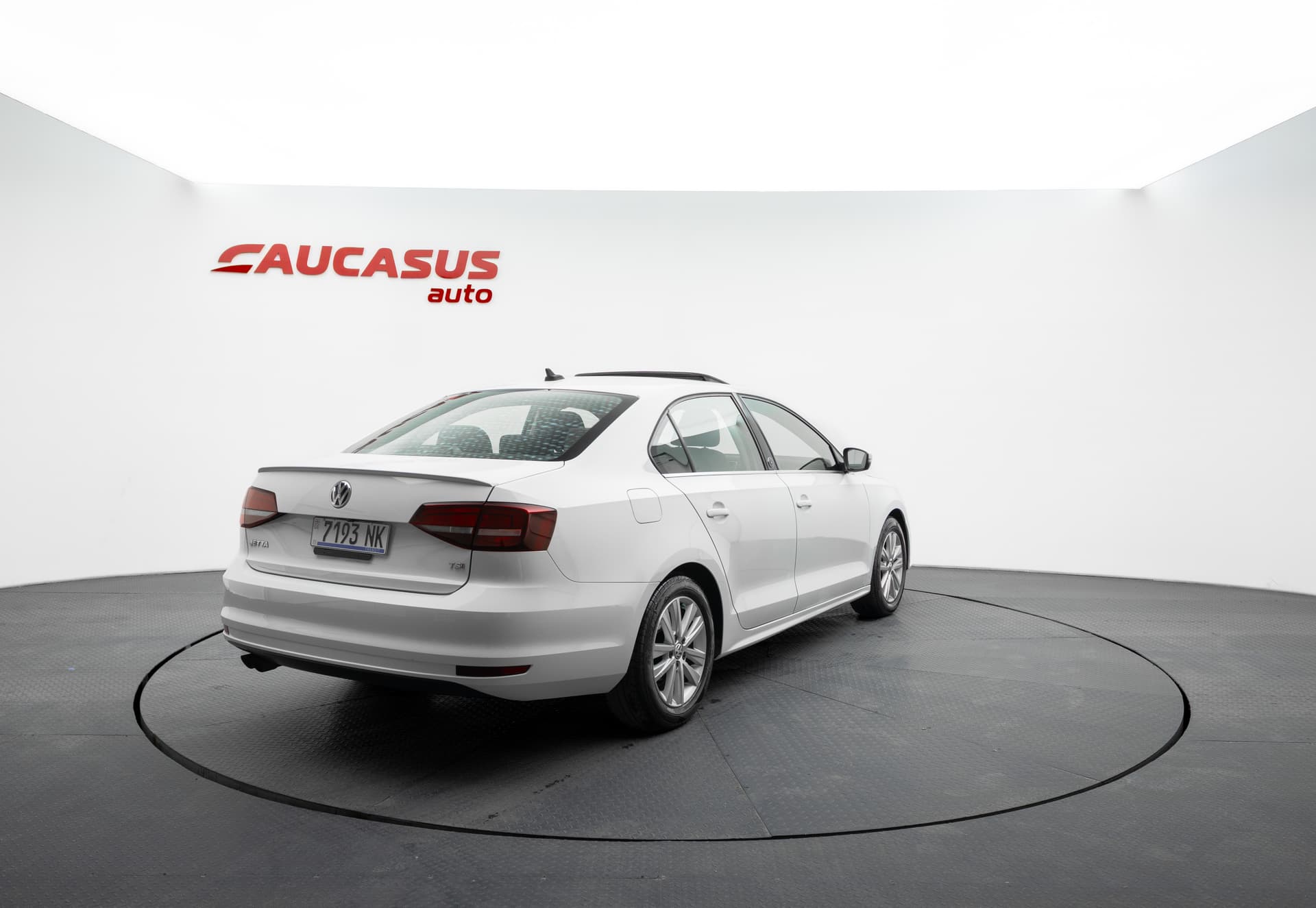 VOLKSWAGEN Jetta 2017 - 4
