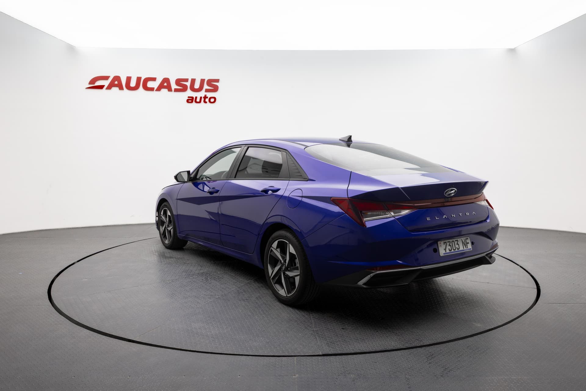 HYUNDAI Elantra 2023 - 6