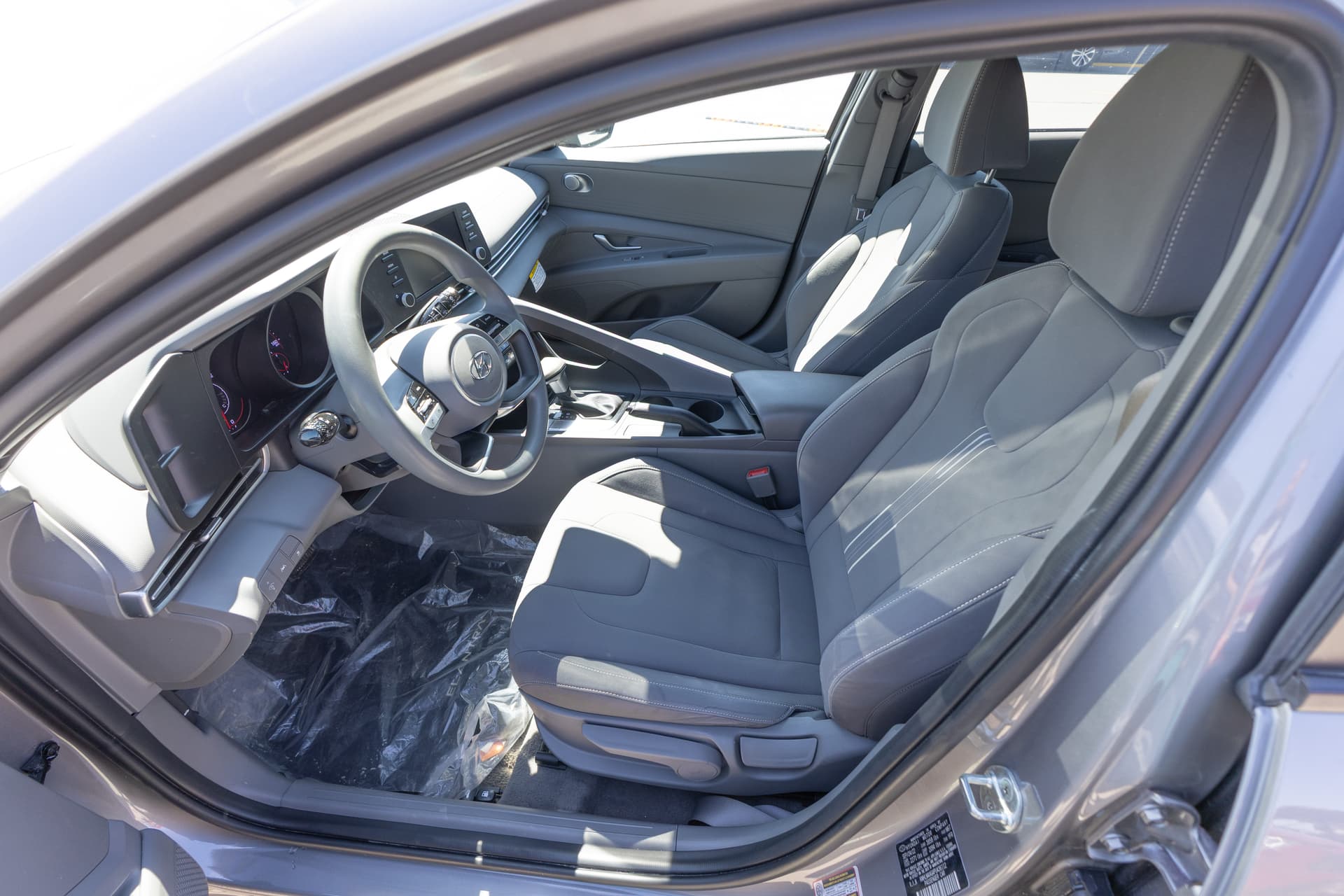 HYUNDAI Elantra 2023 - 10