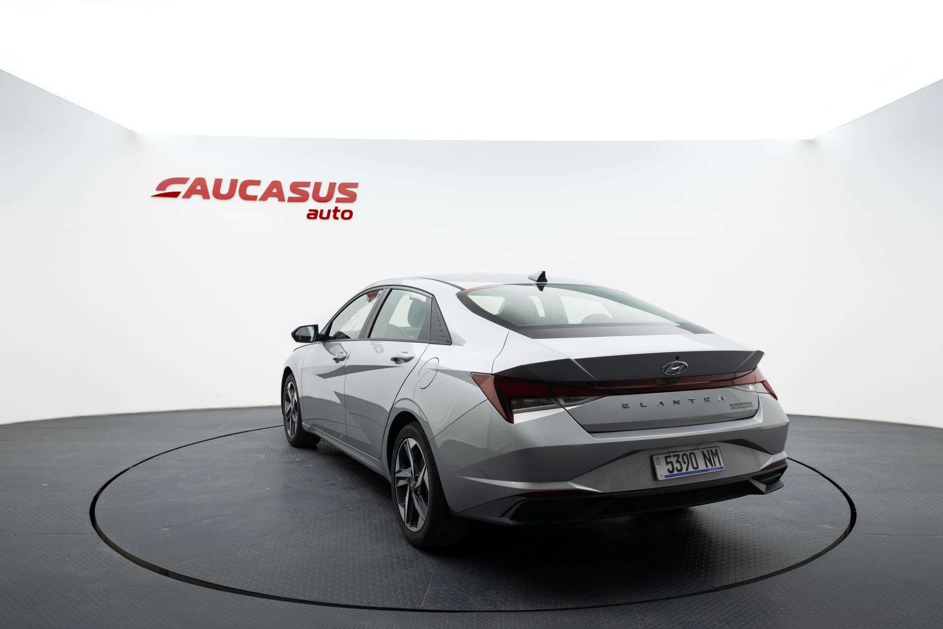 HYUNDAI Elantra 2023 - 6
