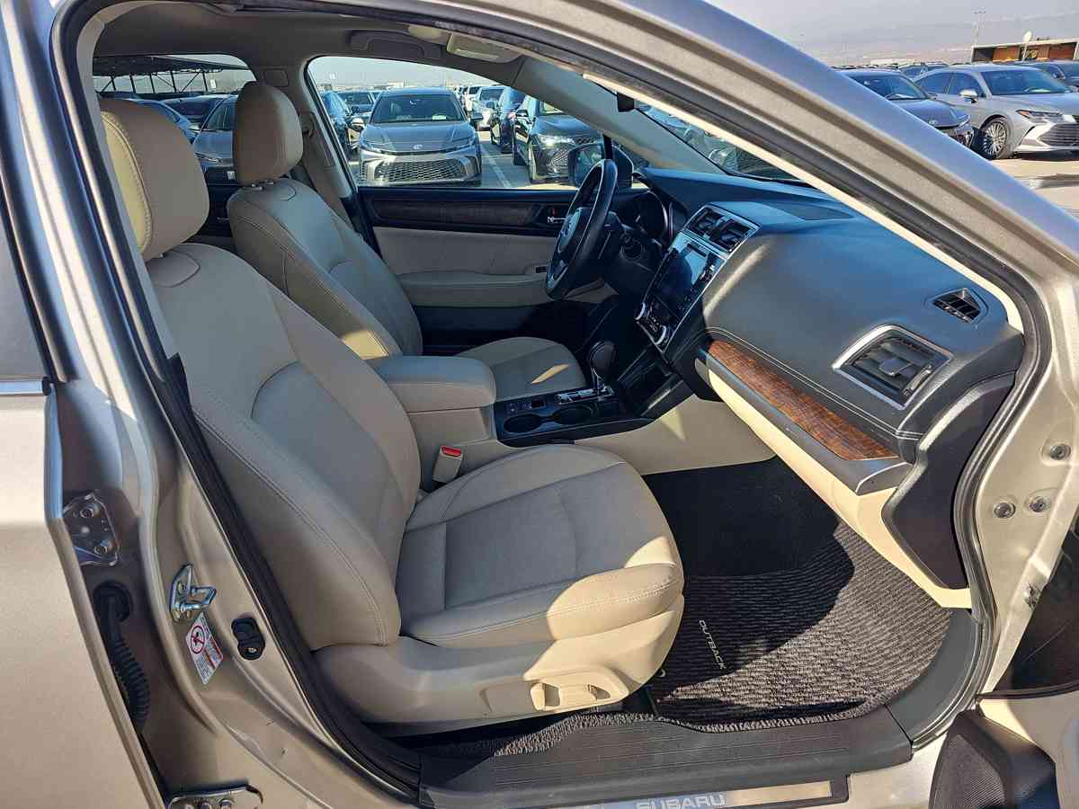 SUBARU Outback 2018 - 10