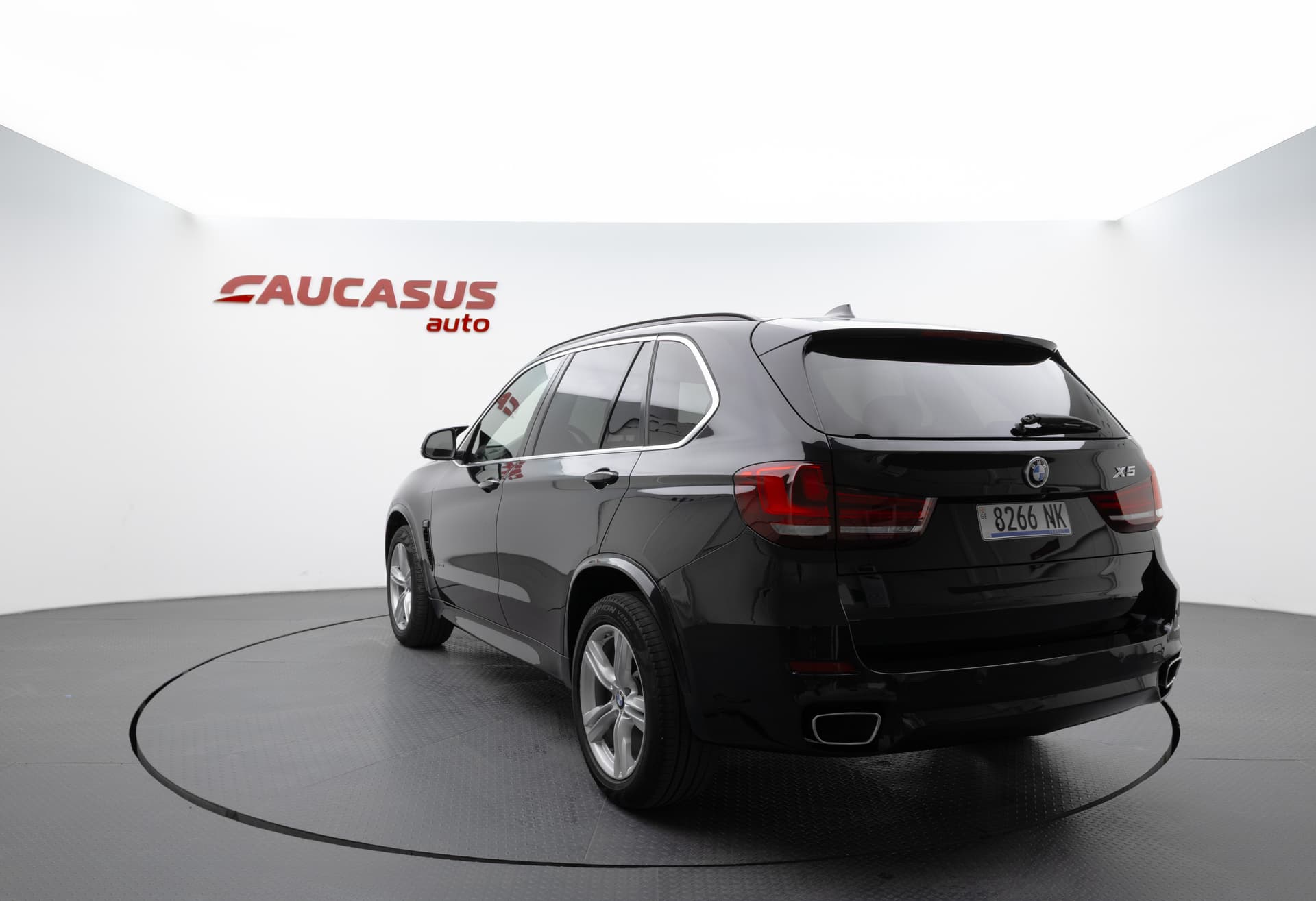 BMW X5 2016 - 6