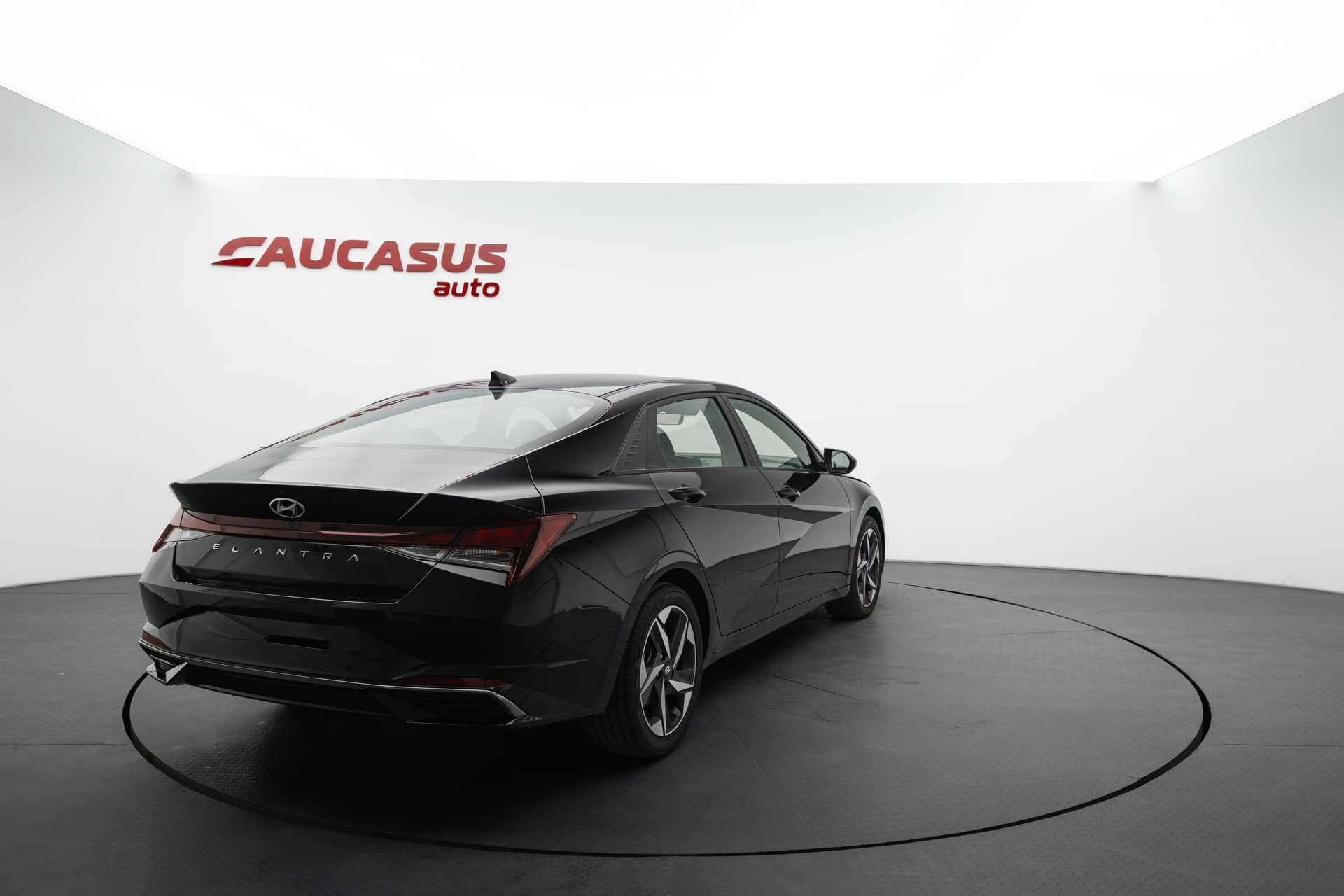 HYUNDAI Elantra 2023 - 4
