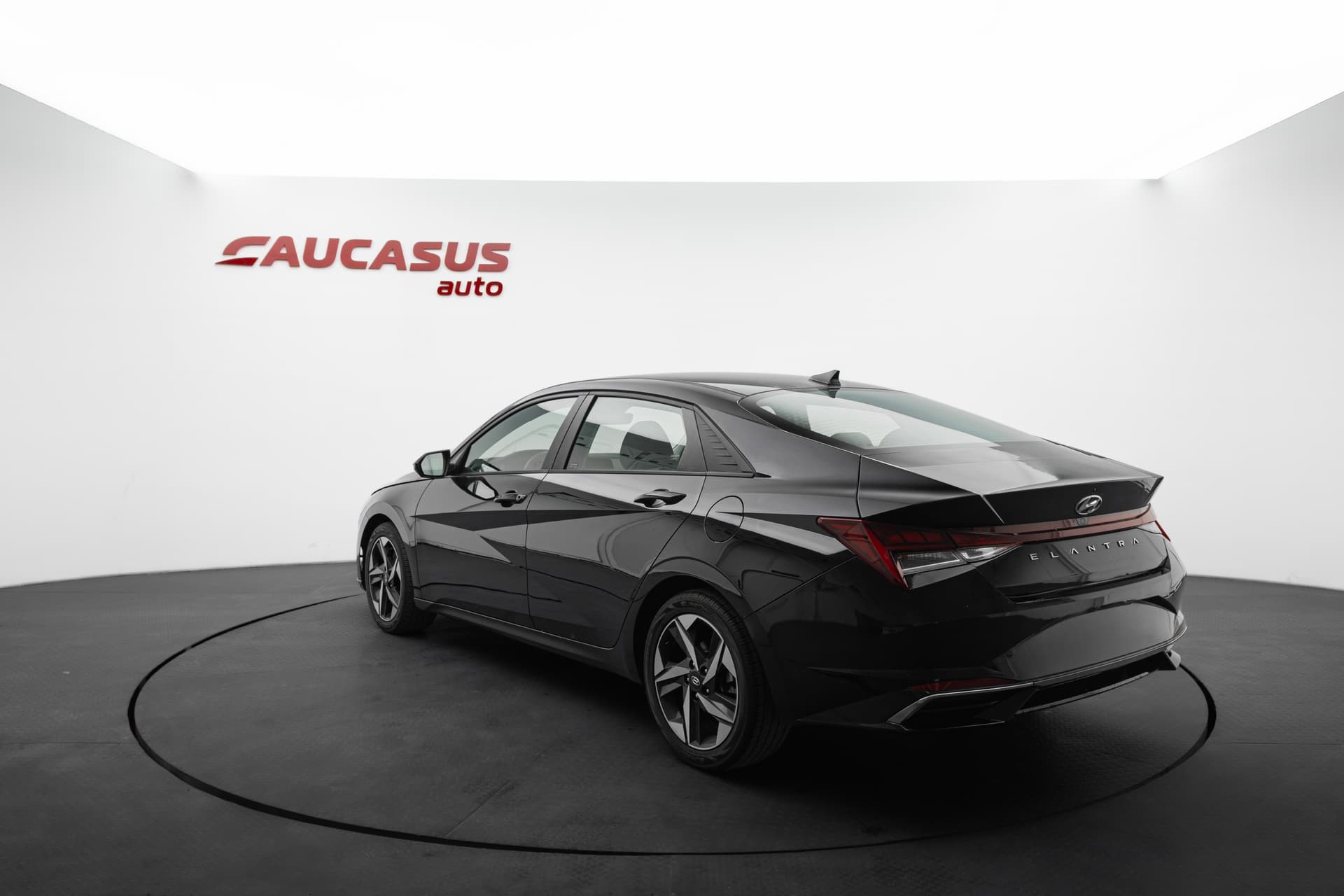 HYUNDAI Elantra 2023 - 6