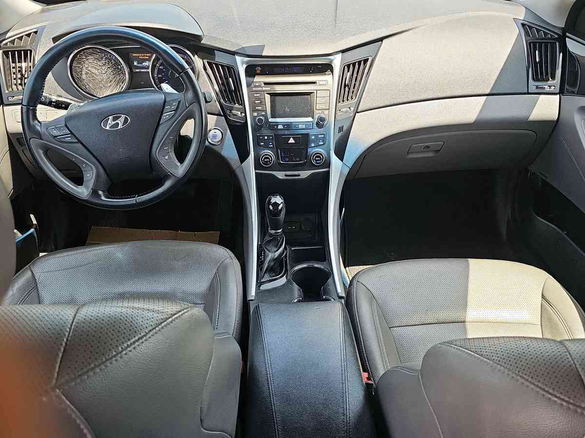 HYUNDAI Sonata 2014 - 8