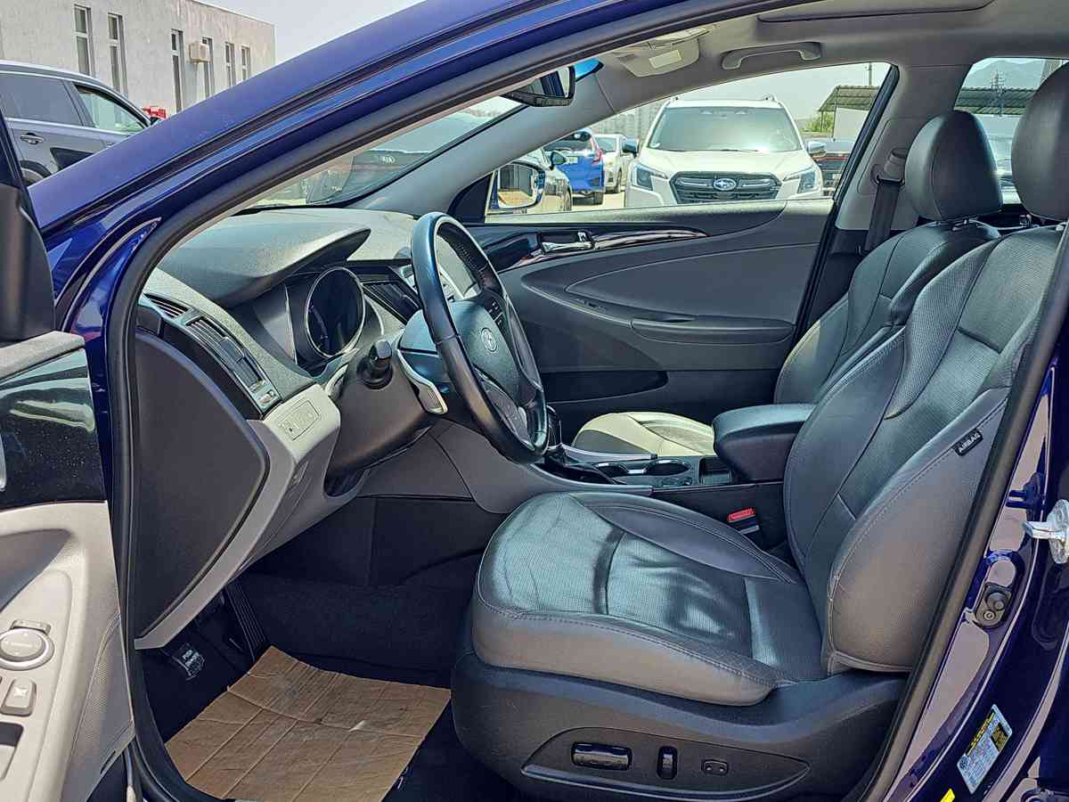 HYUNDAI Sonata 2014 - 10