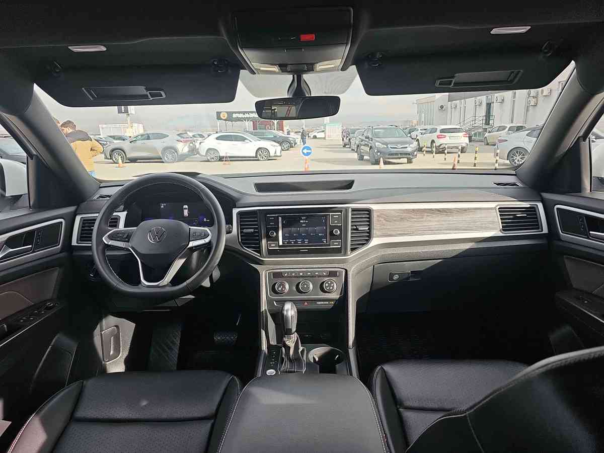 VOLKSWAGEN Atlas Cross Sport 2022 - 6