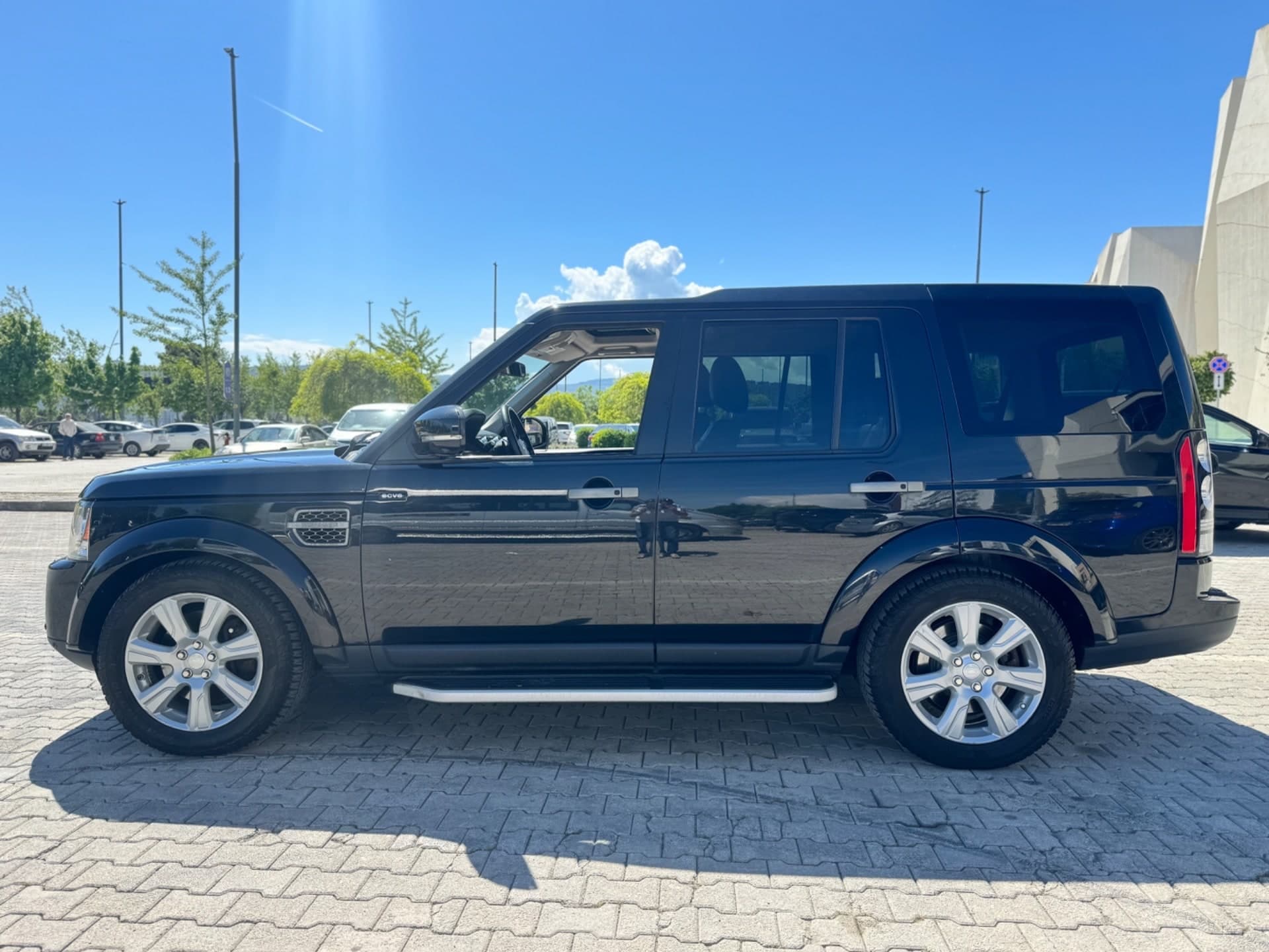 Land Rover Discovery 2016 - 3