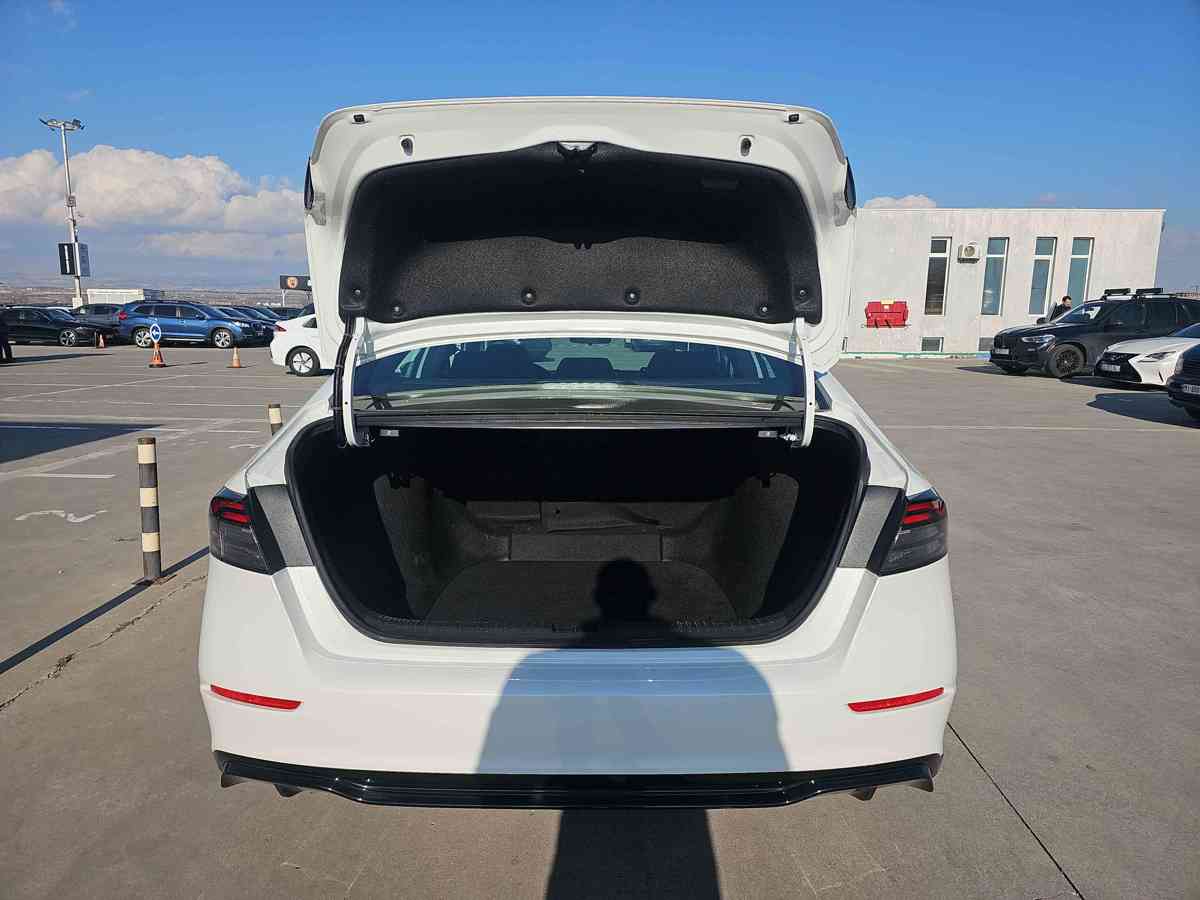 HONDA Accord 2023 - 10