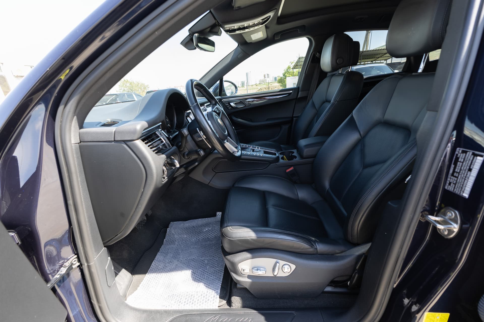 PORSCHE Macan 2021 - 10