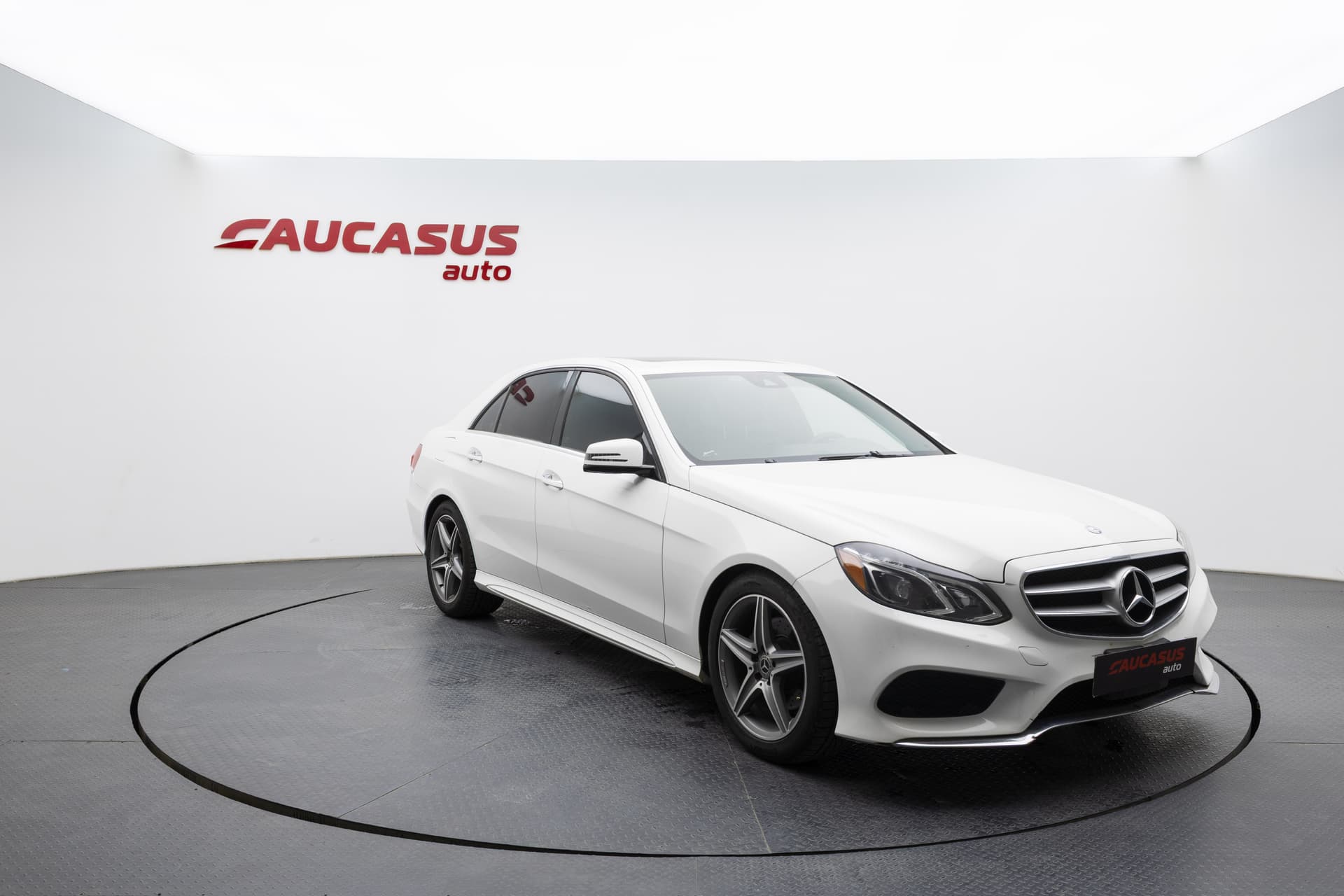MERCEDES-BENZ E-Class 2014 - 3