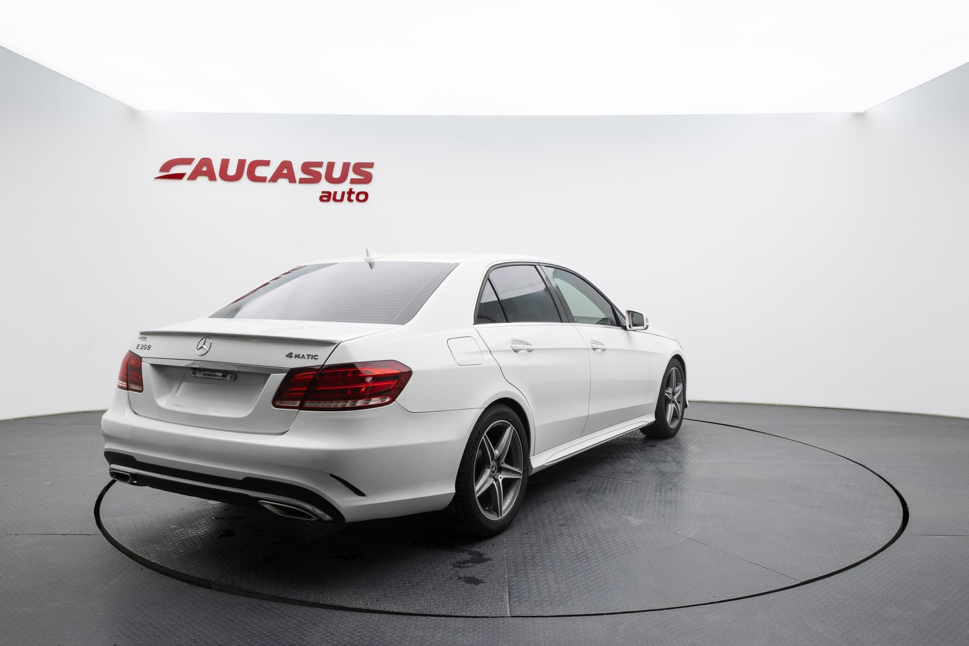 MERCEDES-BENZ E-Class 2014 - 4