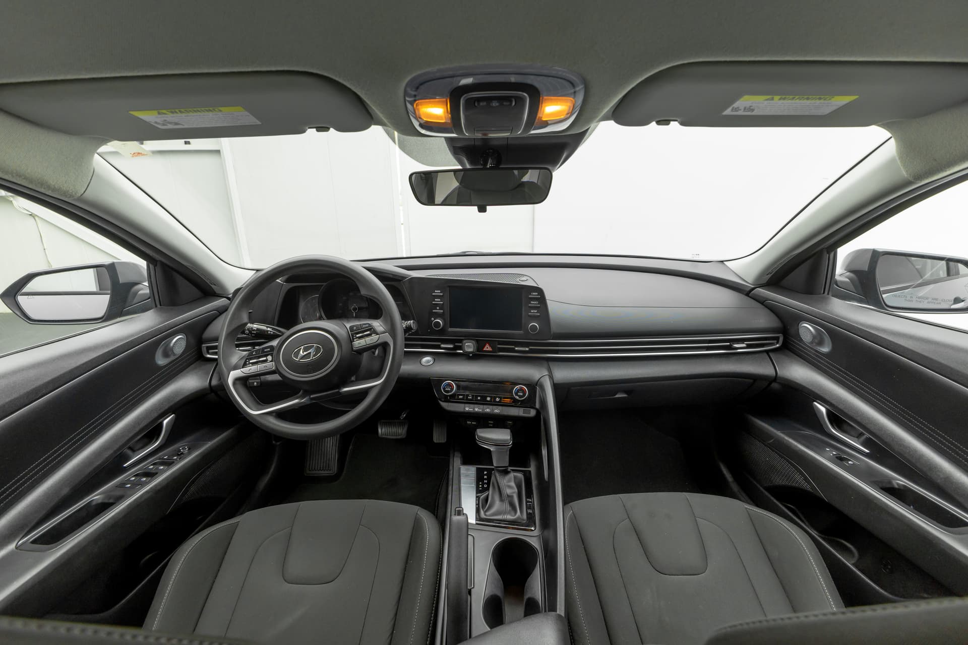 HYUNDAI Elantra 2023 - 9