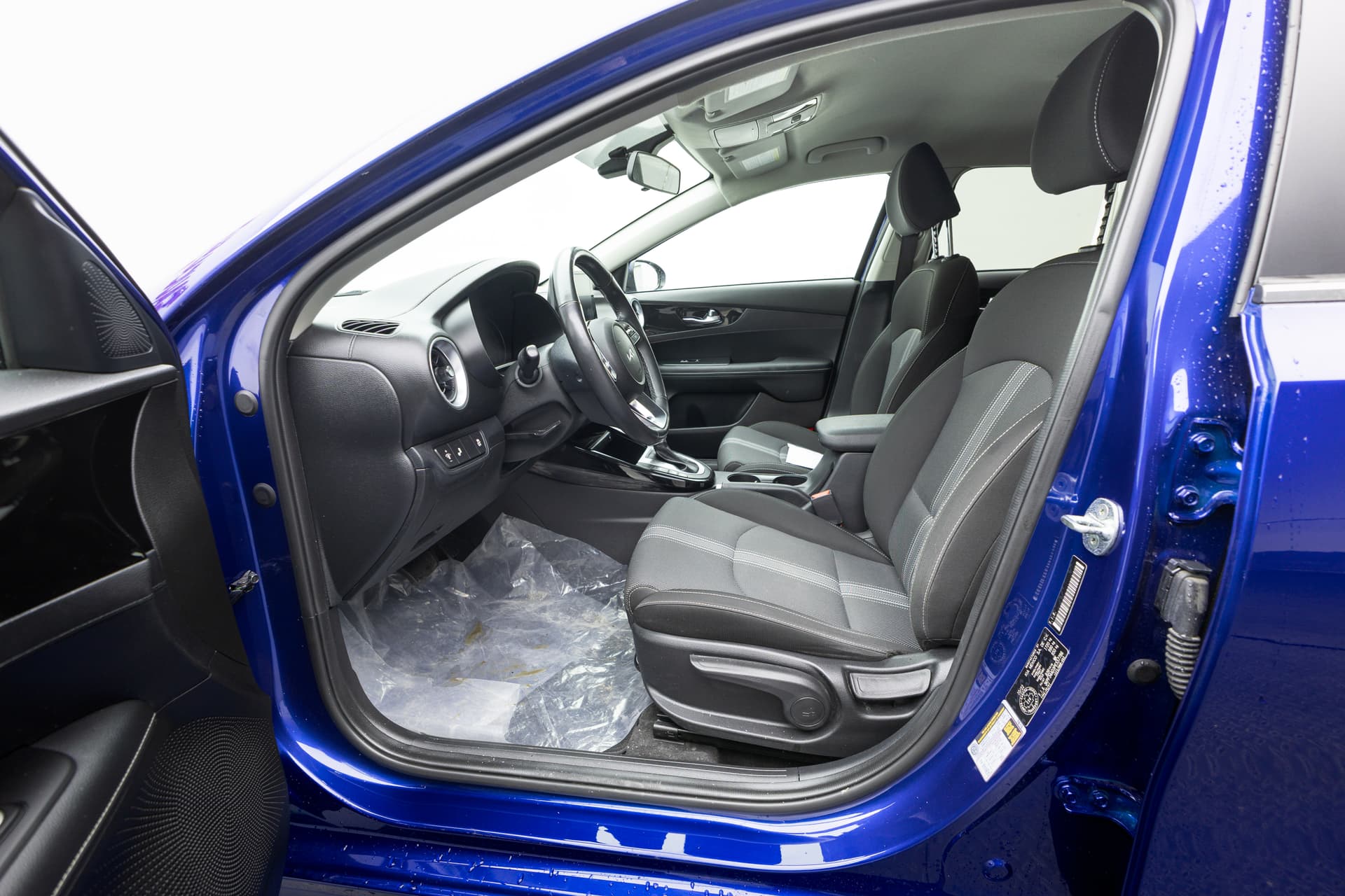 KIA Forte 2023 - 10