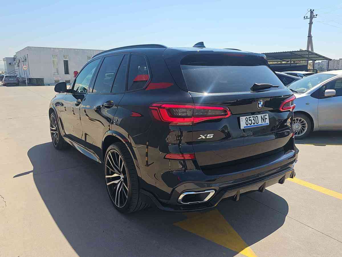 BMW X5 2019 - 6