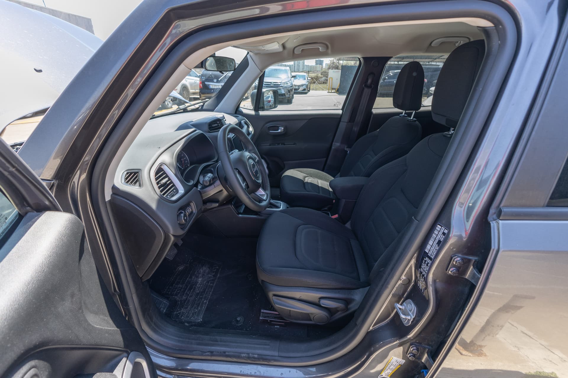 JEEP Renegade 2018 - 10